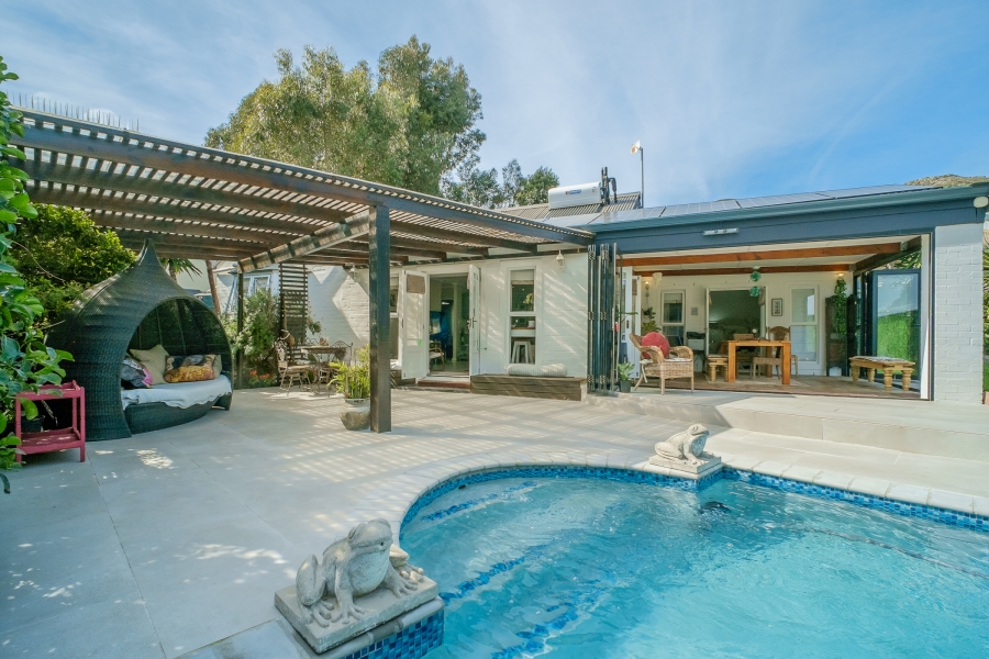 3 Bedroom Property for Sale in Imhoffs Gift Western Cape